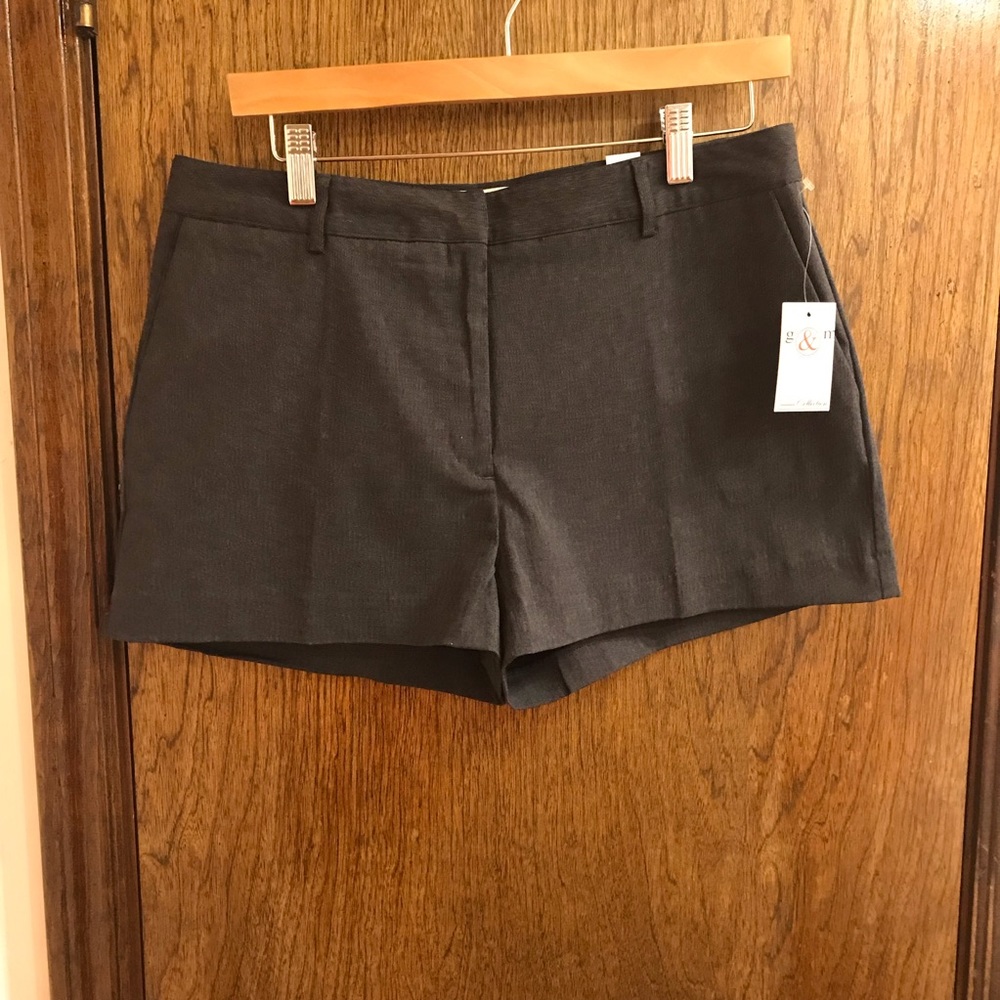 G & M shorts Classic fit gray size 11 NWT